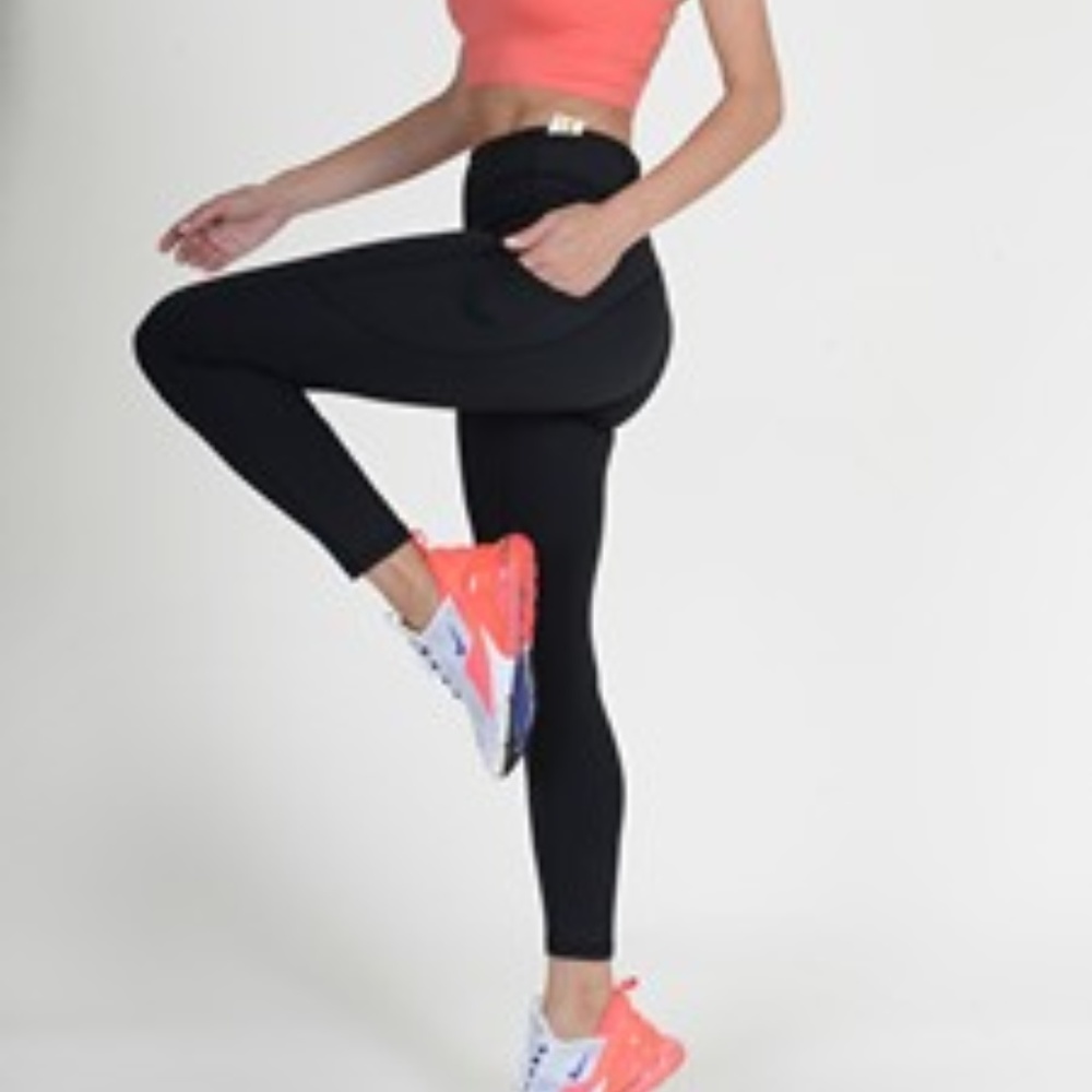 Black Women's High Waist Tech Pocket Leggings